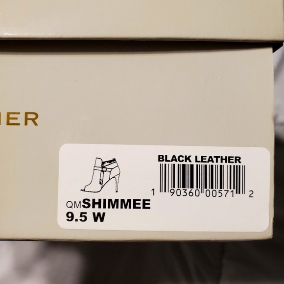 Marc Fisher. Leather Black booties Open toe size 91/2 W - Picture 9 of 10